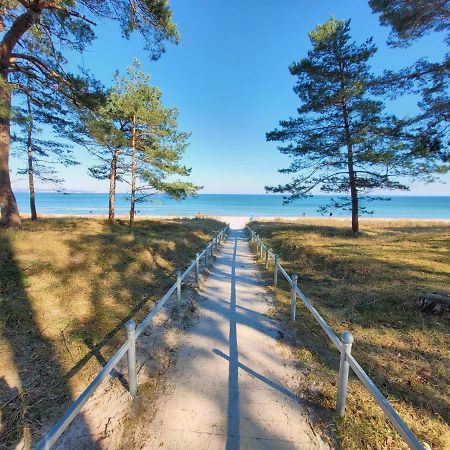 Villa Strandidyll In Binz - Wg 11 Mit Meerblick Und Zwei Balkonen Bagian luar foto